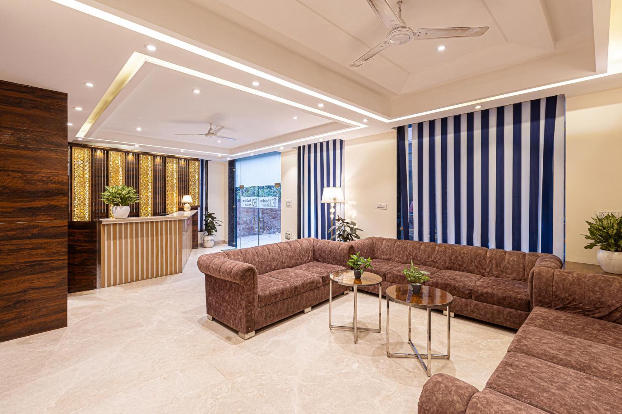 Hotel Emblem Suites- Near Delhi Airport New Delhi Exterior photo